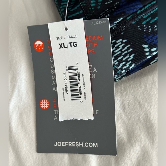 ✨NWT✨ Joe Fresh: Women's Sleeveless Top- Size XL - Picture 8 of 9